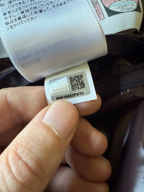 Moncler Tib Gilet Size 4 Navy Blue